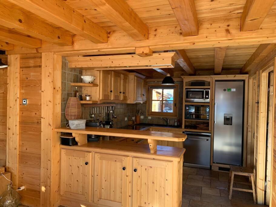 Superbe Chalet レ・コンタミンヌ・モンジョワ エクステリア 写真