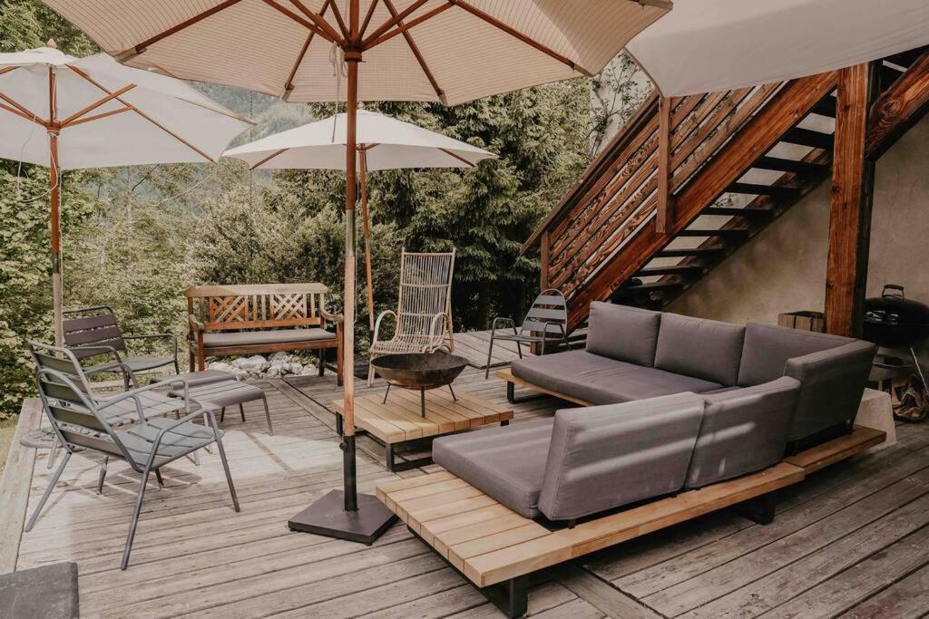 Superbe Chalet レ・コンタミンヌ・モンジョワ エクステリア 写真