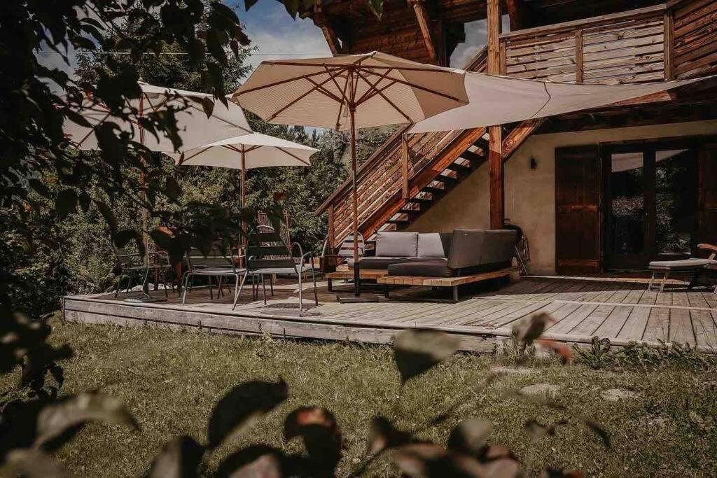 Superbe Chalet レ・コンタミンヌ・モンジョワ エクステリア 写真