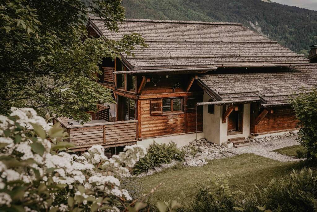 Superbe Chalet レ・コンタミンヌ・モンジョワ エクステリア 写真