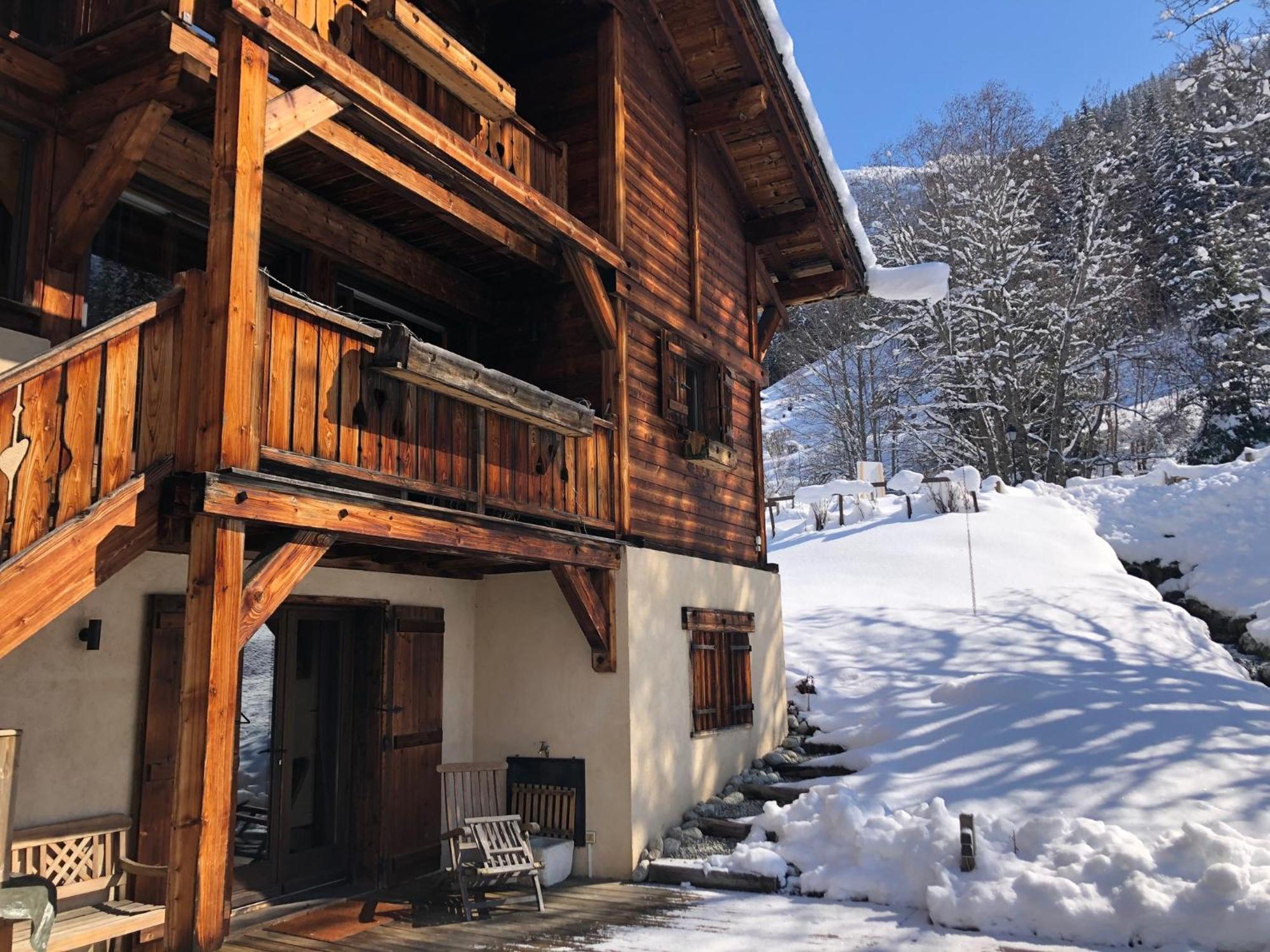 Superbe Chalet レ・コンタミンヌ・モンジョワ エクステリア 写真